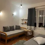 Apartamento 03 *